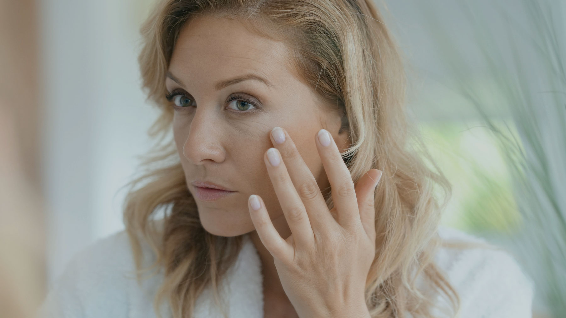 Doctor examining a patient for Botox resistance